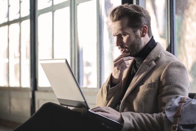 confused-dudd-website-consulting